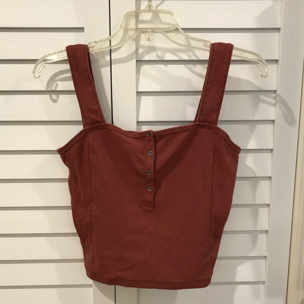 super cute tank top